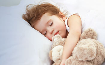 Snorken og søvnapnø hos børn - behandling på AROS Privathospital og tilbage til god søvn