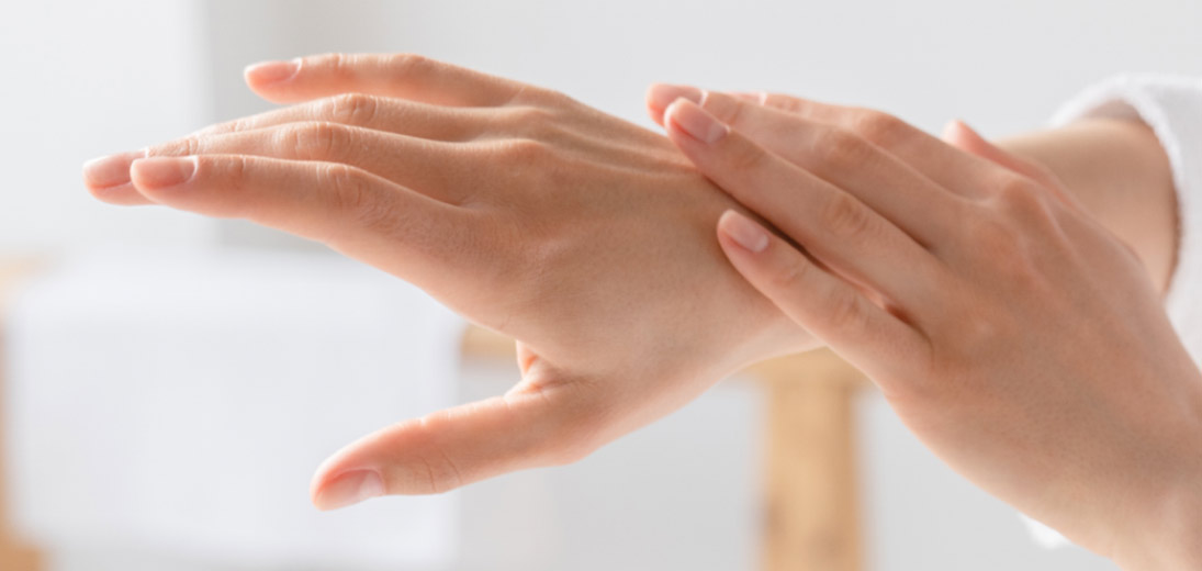 Få smukke hænder igen med effektive behandlinger -  IPL, PRF, mesoterapi, filler, fedttransplantation
